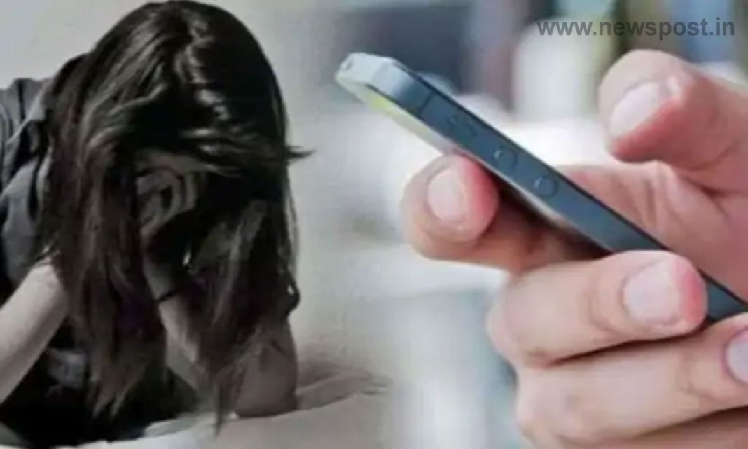 female-patwari-accused-